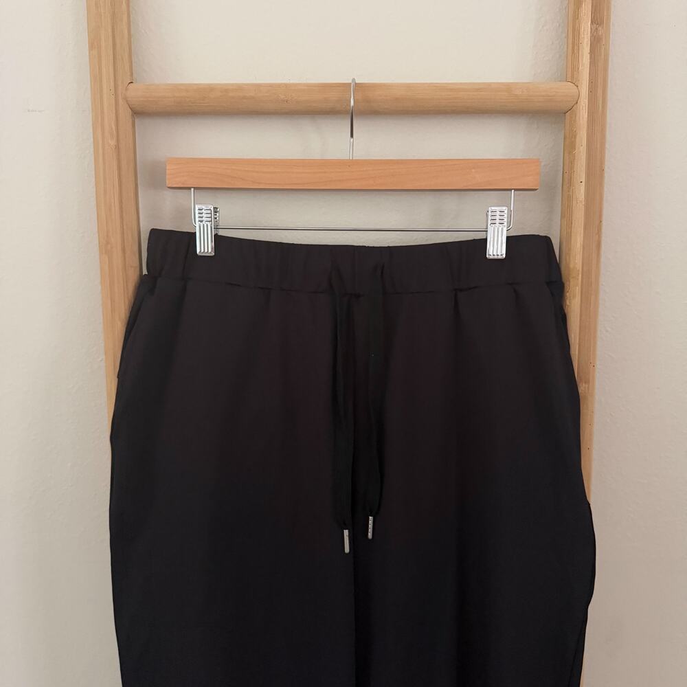 NWOT Halara Mid Rise Drawstring Quick Dry Tapered Pants Black Size L Regular - Picture 3 of 9